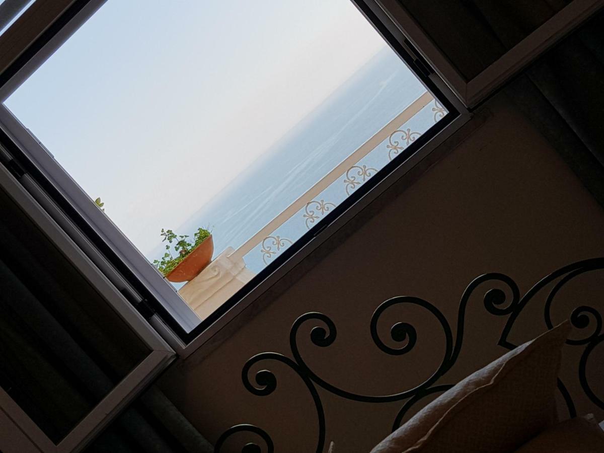 La Limonaia e La Praia Praiano Esterno foto
